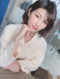 主演 C